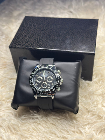 Cosmograph Daytona Black Dial with Diamond Markers